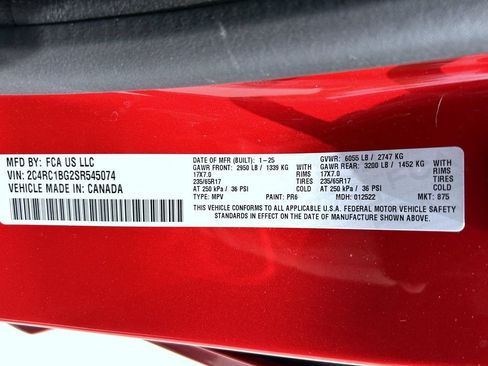 Used 2025 Chrysler Pacifica Select FWD image 26
