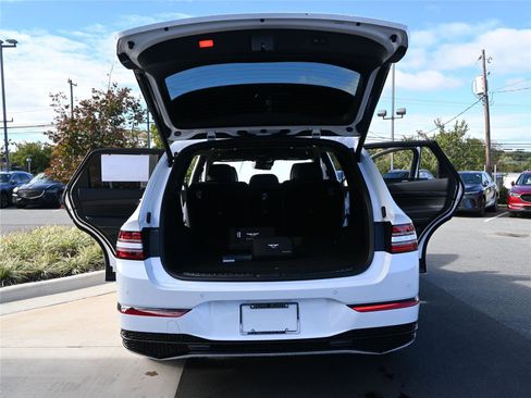 New 2026 Genesis GV80 3.5T Prestige image 16