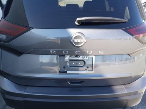 Used 2026 Nissan Rogue S image 14