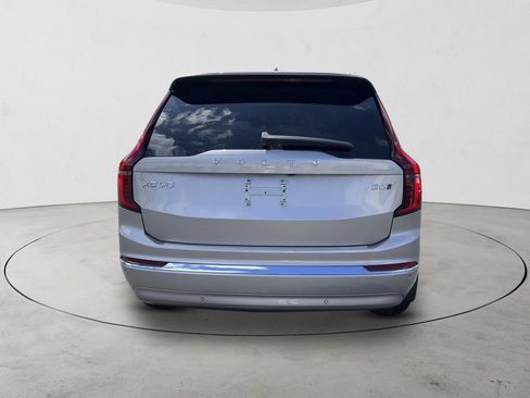 New 2026 Volvo XC90 B6 Plus w/ Protection Package Premier AWD/4WD image 4