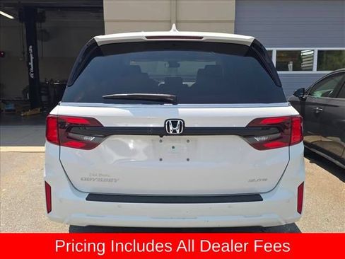 Used 2025 Honda Odyssey Elite image 8