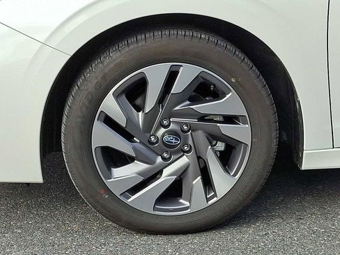 Certified 2025 Subaru Legacy Limited image 8