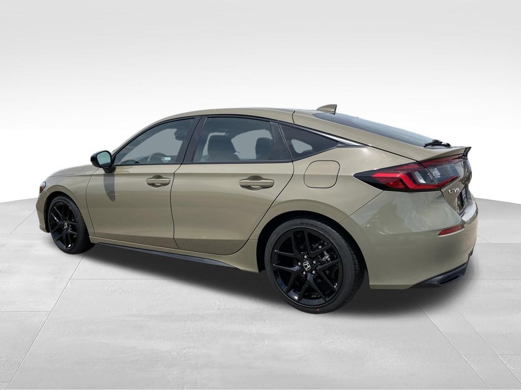 Used 2025 Honda Civic Sport image 6