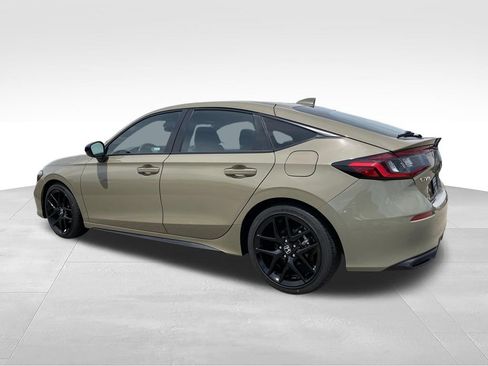Used 2025 Honda Civic Sport image 6