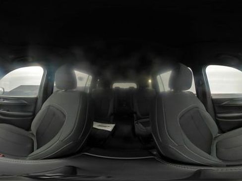 New 2026 Jeep Grand Cherokee L 4WD image 29