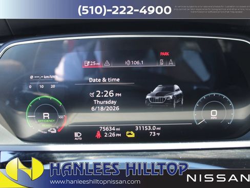 Used 2019 Audi e-tron Prestige w/ Prestige Package AWD/4WD image 33