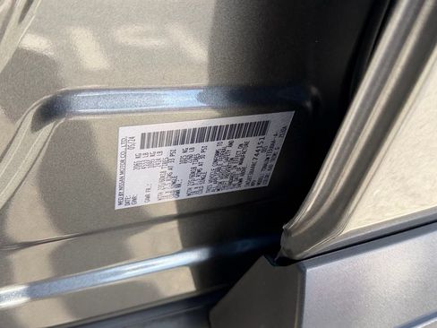Used 2024 Nissan Rogue SV w/ SV Premium Package FWD image 19