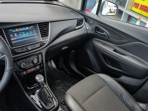 Used 2017 Buick Encore Preferred AWD/4WD image 18