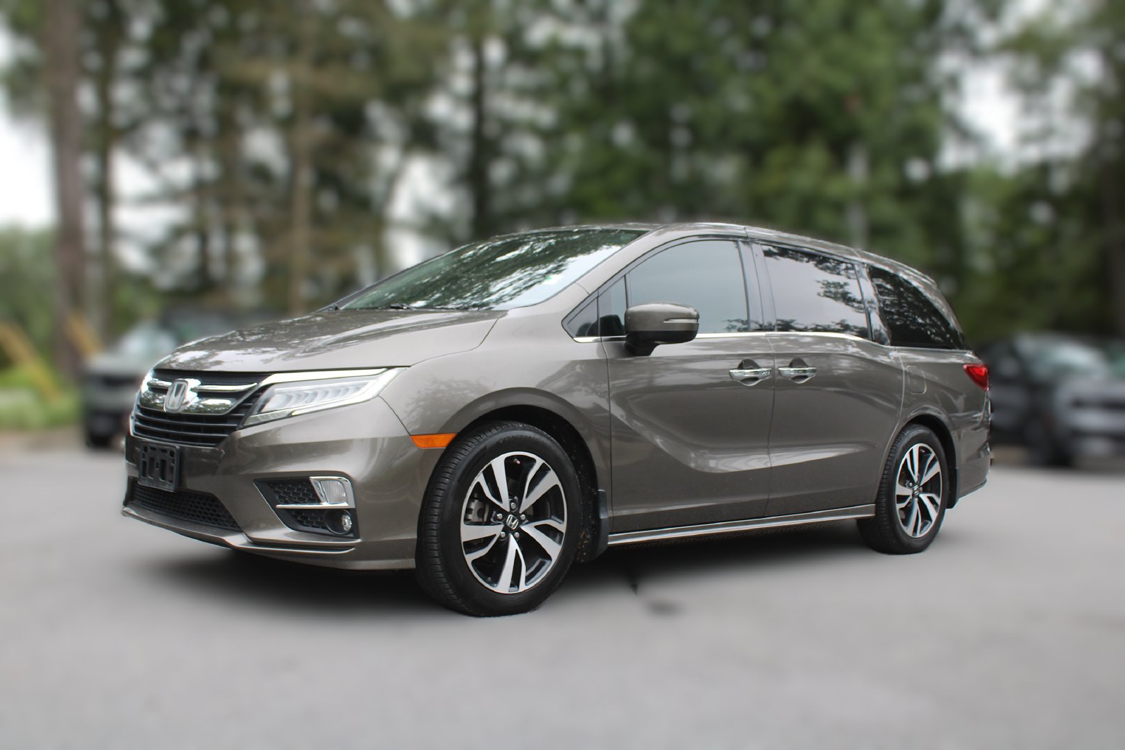 Used 2019 Honda Odyssey Elite image 3