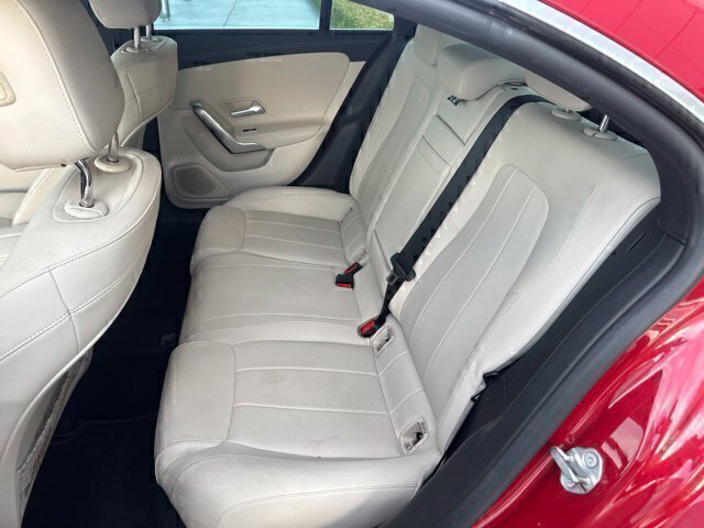 Used 2021 Mercedes-Benz CLA 250 image 10