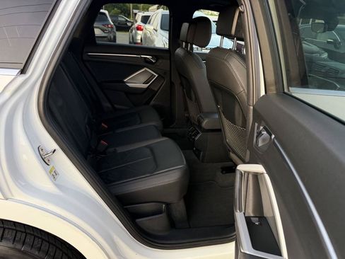 Used 2019 Audi Q3 2.0T Premium AWD/4WD image 11