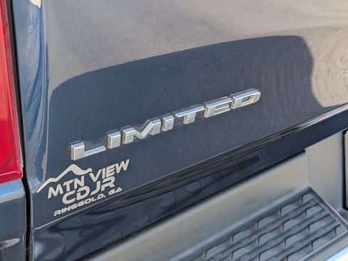 Used 2020 RAM 1500 Limited AWD/4WD image 11
