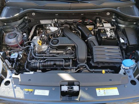 New 2026 Volkswagen Taos S image 20