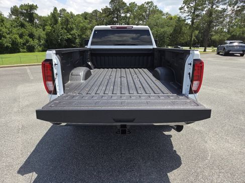 New 2026 GMC Sierra 2500 Pro AWD/4WD image 16