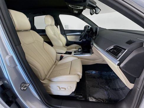 Certified 2025 Audi Q5 2.0T Premium Plus w/ Premium Plus Package image 30