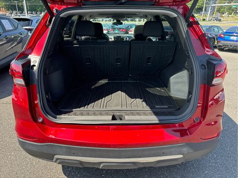 Certified 2024 Chevrolet Equinox LT FWD image 27