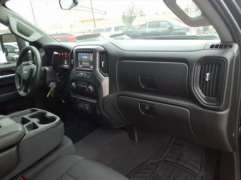 Used 2021 Chevrolet Silverado 2500 Custom image 16