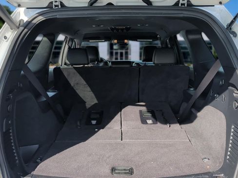 Used 2022 Dodge Durango GT AWD/4WD image 35