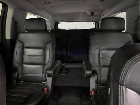 Used 2019 GMC Yukon XL Denali w/ Denali Ultimate Package AWD/4WD image 17