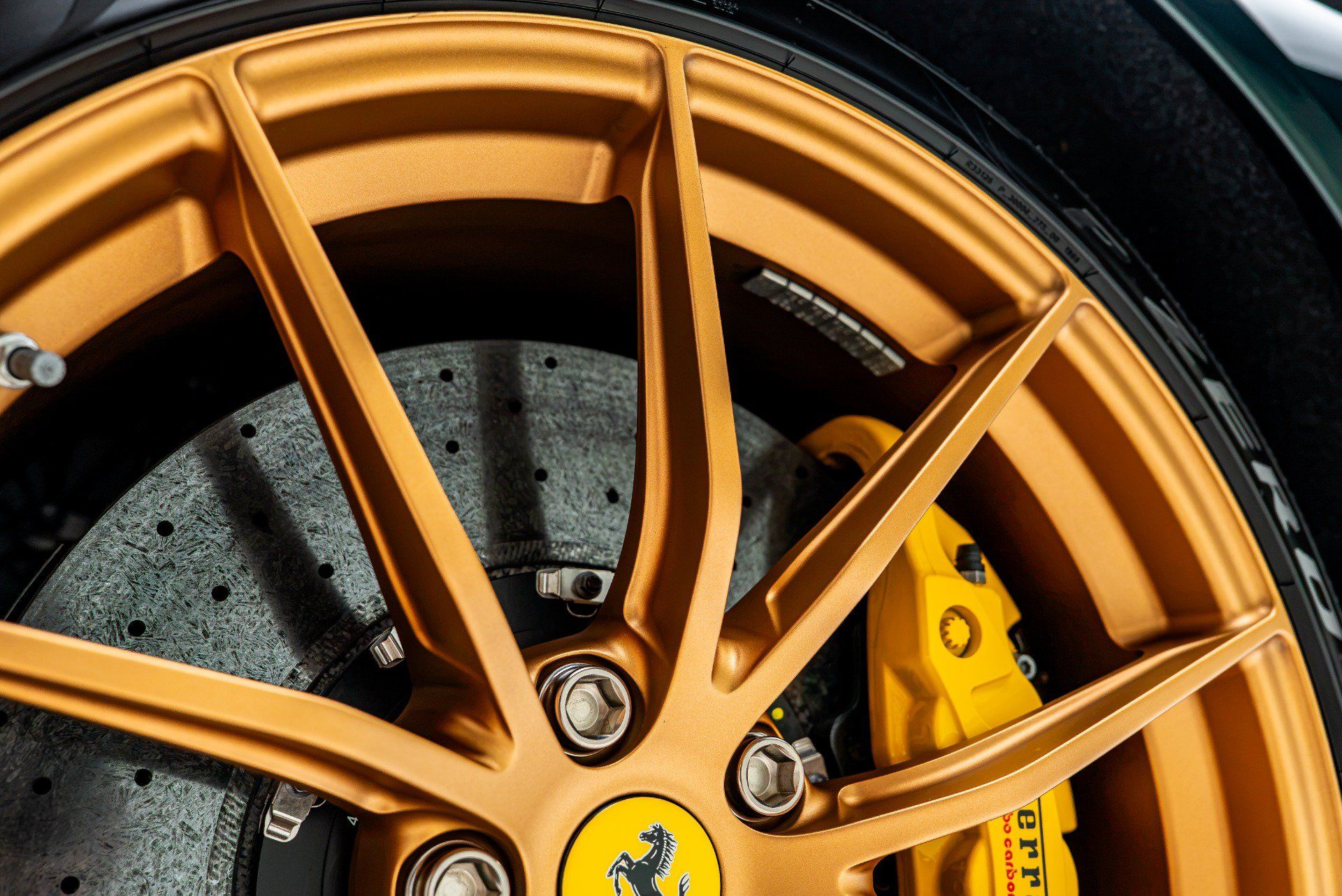 Used 2023 Ferrari 812 GTS RWD image 37