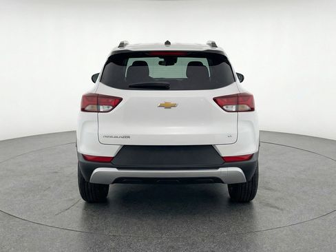 Used 2025 Chevrolet TrailBlazer LT FWD image 6