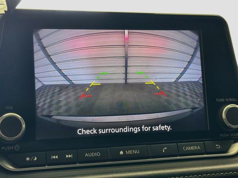 Used 2023 Nissan Rogue SV FWD image 16