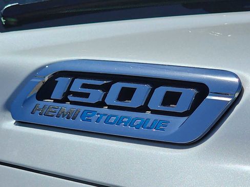 Used 2023 RAM 1500 Limited image 11