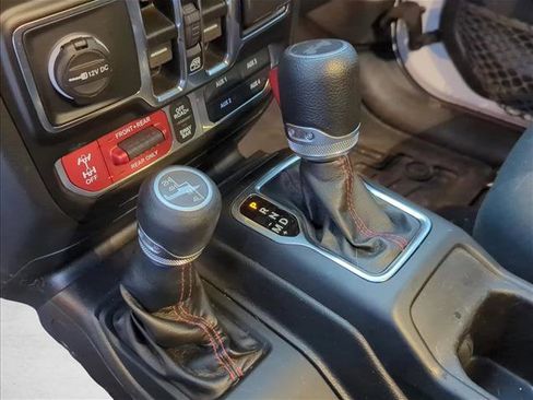 Used 2022 Jeep Wrangler Unlimited Rubicon image 20