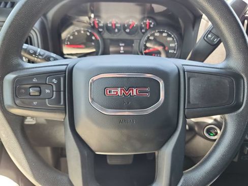 Used 2024 GMC Sierra 2500 Pro w/ Convenience Package AWD/4WD image 9