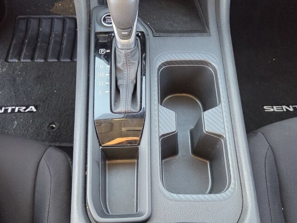 Used 2025 Nissan Sentra S FWD image 20