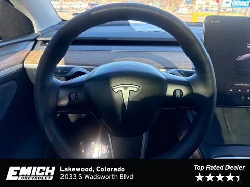 Used 2024 Tesla Model Y Long Range image 14
