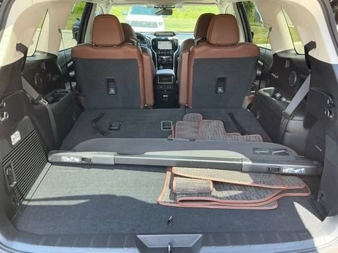 Used 2022 Subaru Ascent Touring w/ Popular Package #2A AWD/4WD image 16