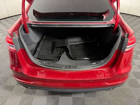 Certified 2020 Ford Fusion SE AWD/4WD image 31