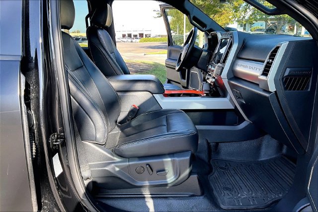 Used 2022 Ford F250 Lariat w/ Tremor Off-Road Package AWD/4WD image 7
