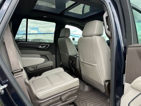 Certified 2022 Chevrolet Tahoe LT w/ LT Signature Plus Package AWD/4WD image 22