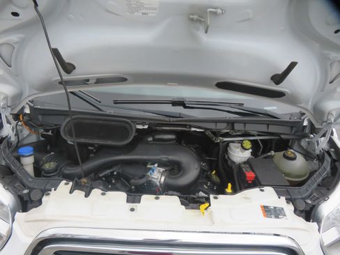 Used 2019 Ford Transit 150 XLT image 59