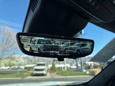 Used 2024 Chevrolet Traverse Z71 w/ Enhanced Driving Package image 31