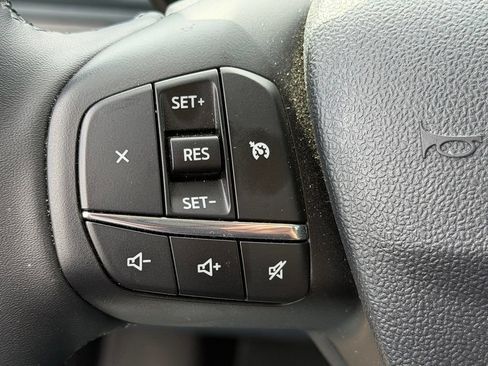 Used 2025 Ford Maverick XLT w/ Equipment Group 301A AWD/4WD image 15