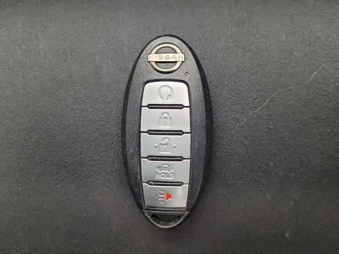 Used 2024 Nissan Altima 2.5 SV FWD image 32