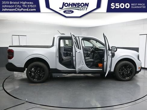 New 2026 Ford Maverick Lariat w/ Black Appearance Package AWD/4WD image 35