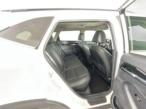 Used 2022 Kia Seltos EX image 27