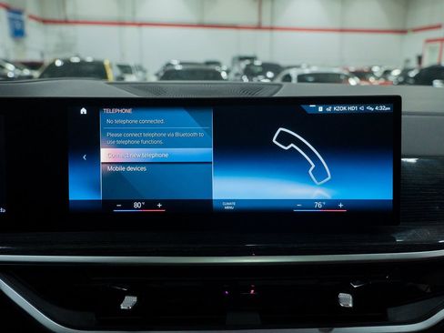 Used 2023 BMW X7 M60i image 62