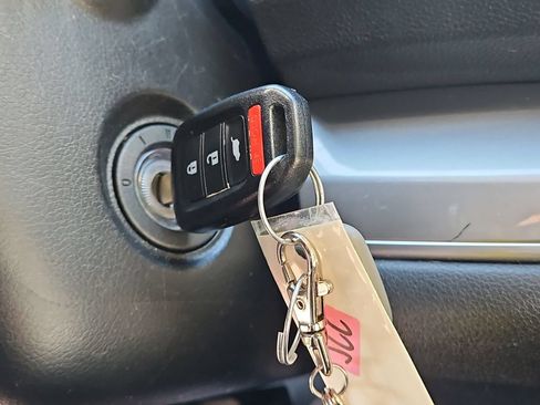 Used 2015 Honda CR-V LX image 31
