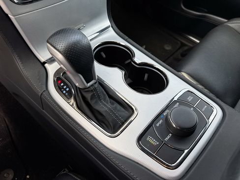 Used 2018 Jeep Grand Cherokee Trackhawk AWD/4WD image 20