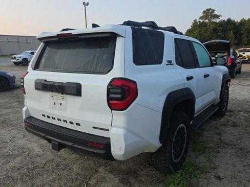 Used 2025 Toyota 4Runner TRD Off-Road AWD/4WD image 3