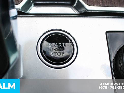 Used 2023 Land Rover Range Rover SE image 29