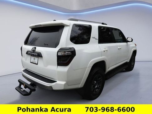 Used 2024 Toyota 4Runner TRD Off-Road Premium AWD/4WD image 7