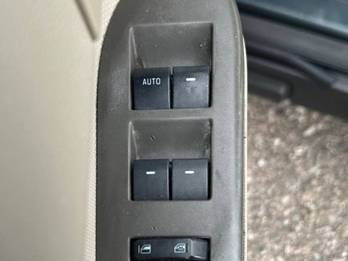 Used 2008 Ford Escape XLS FWD image 15