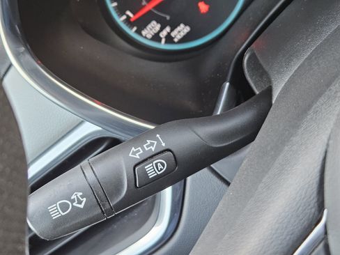 Used 2021 Chevrolet Equinox LS w/ LS Convenience Package image 25