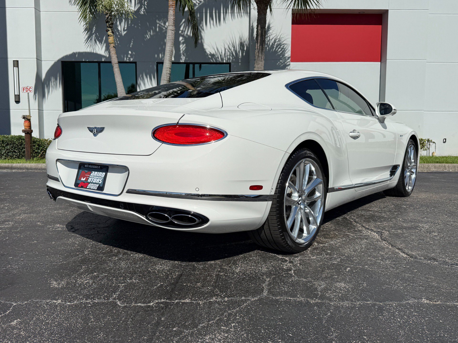 Used 2023 Bentley Continental GT Azure AWD/4WD image 28